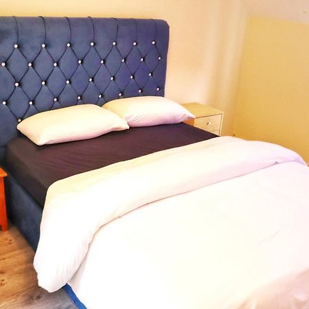 Deluxe Dwelling - 15 Mins From Cork City/Airport Apartment Екстериор снимка