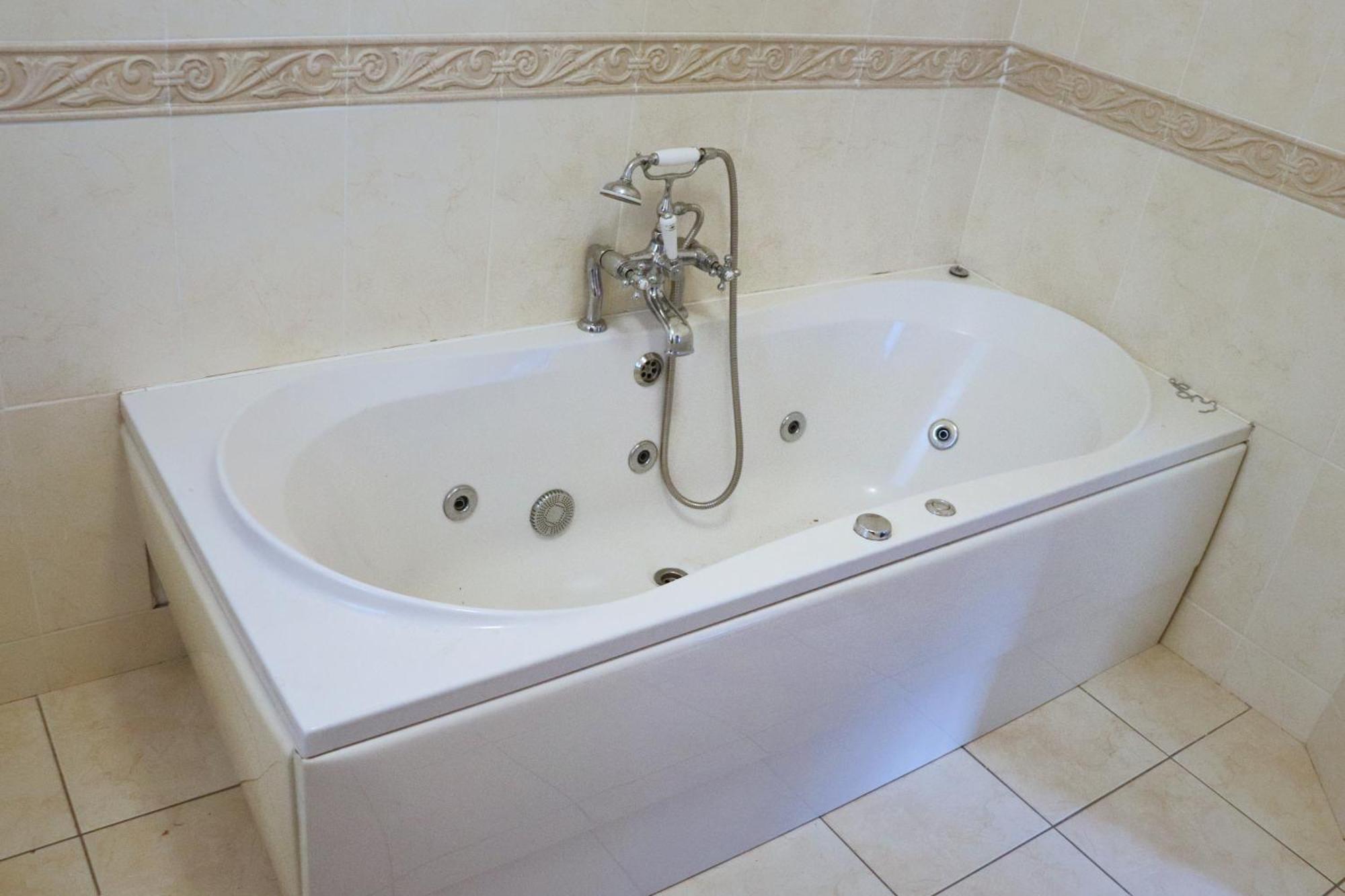 Deluxe Dwelling - 15 Mins From Cork City/Airport Apartment Екстериор снимка